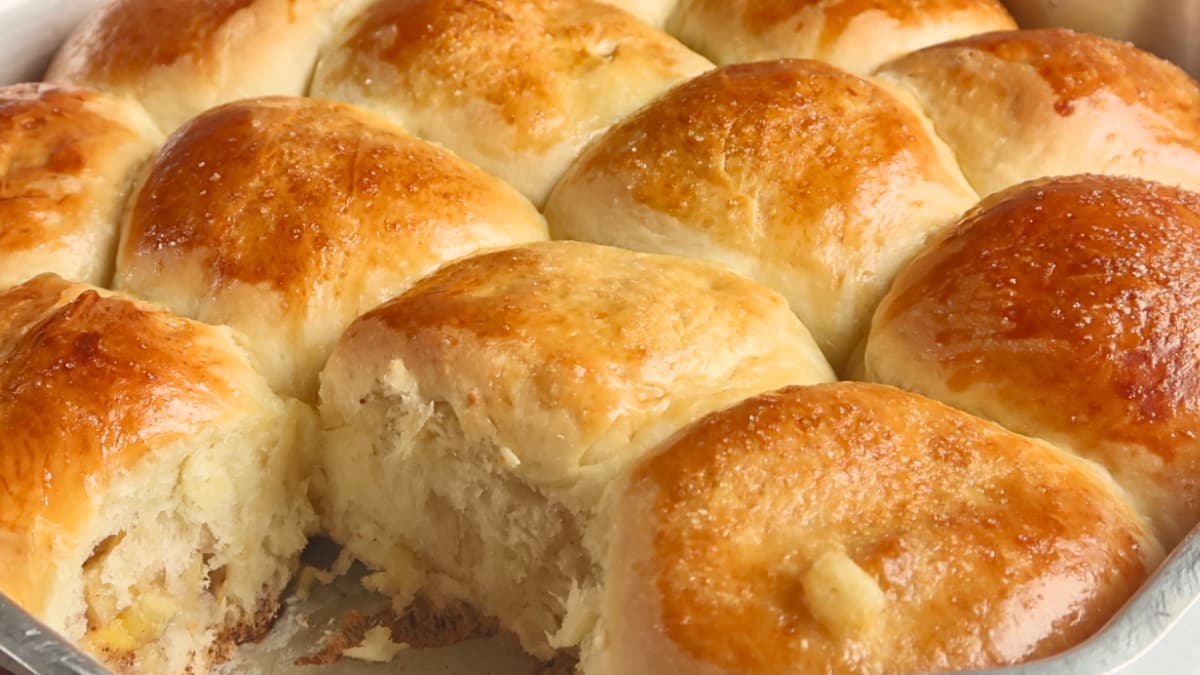 Pão Doce Recheado Com Banana