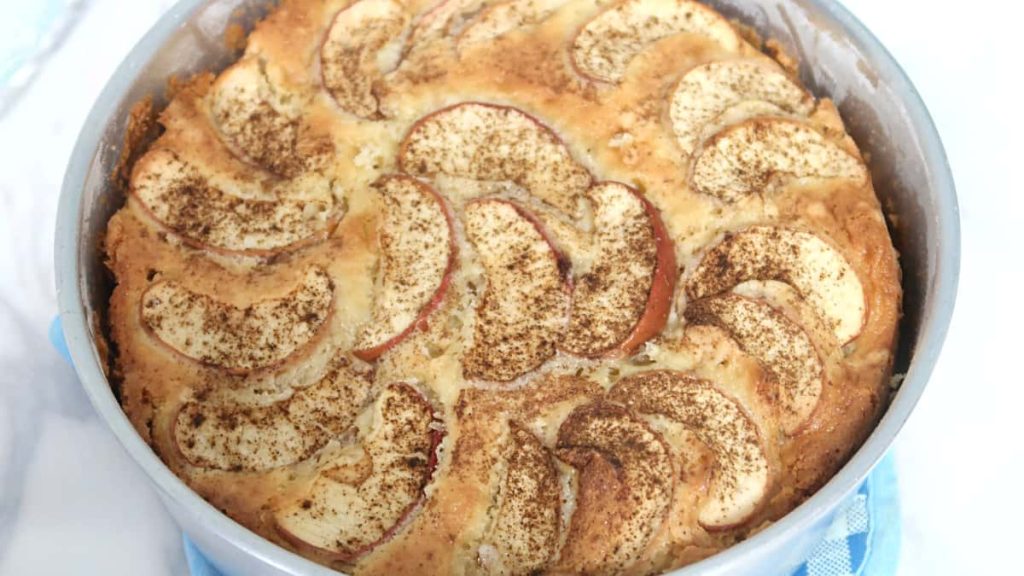 bolo de maçã com canela