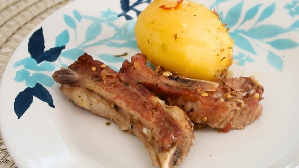 costelinha de porco na panela de pressão