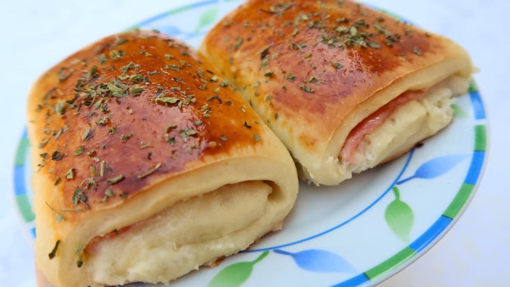 joelho de presunto e queijo