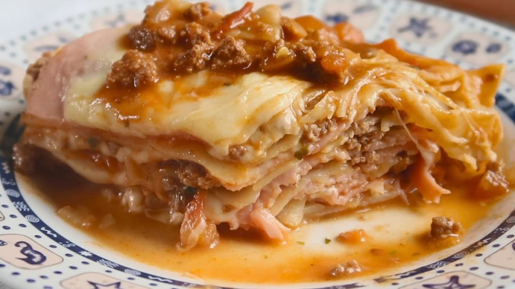 lasanha de carne moída