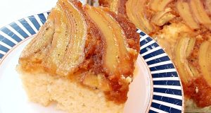 bolo de banana caramelizada