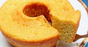 bolo de milho de espiga com queijo