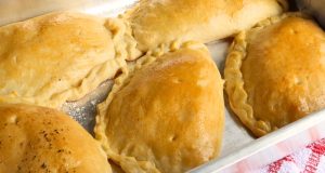 pastel assado de frango