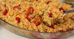 salada de macarrao com frango